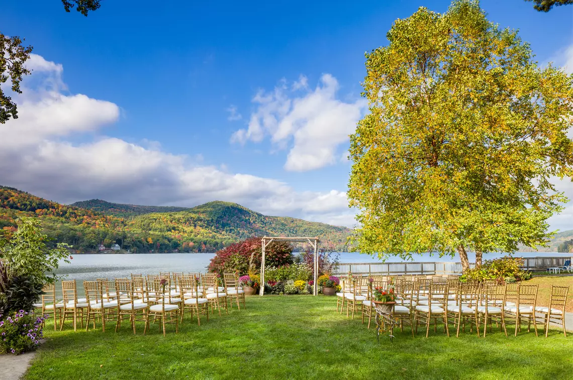 Lake Morey Resort Wedding Photos Fall Foliage Wedding Alter in front of Lake