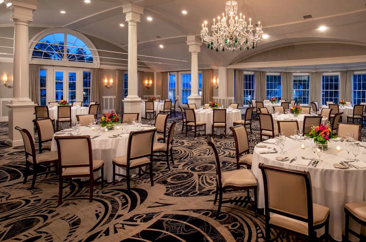 Equinox Golf Resort - Formal Dining Room