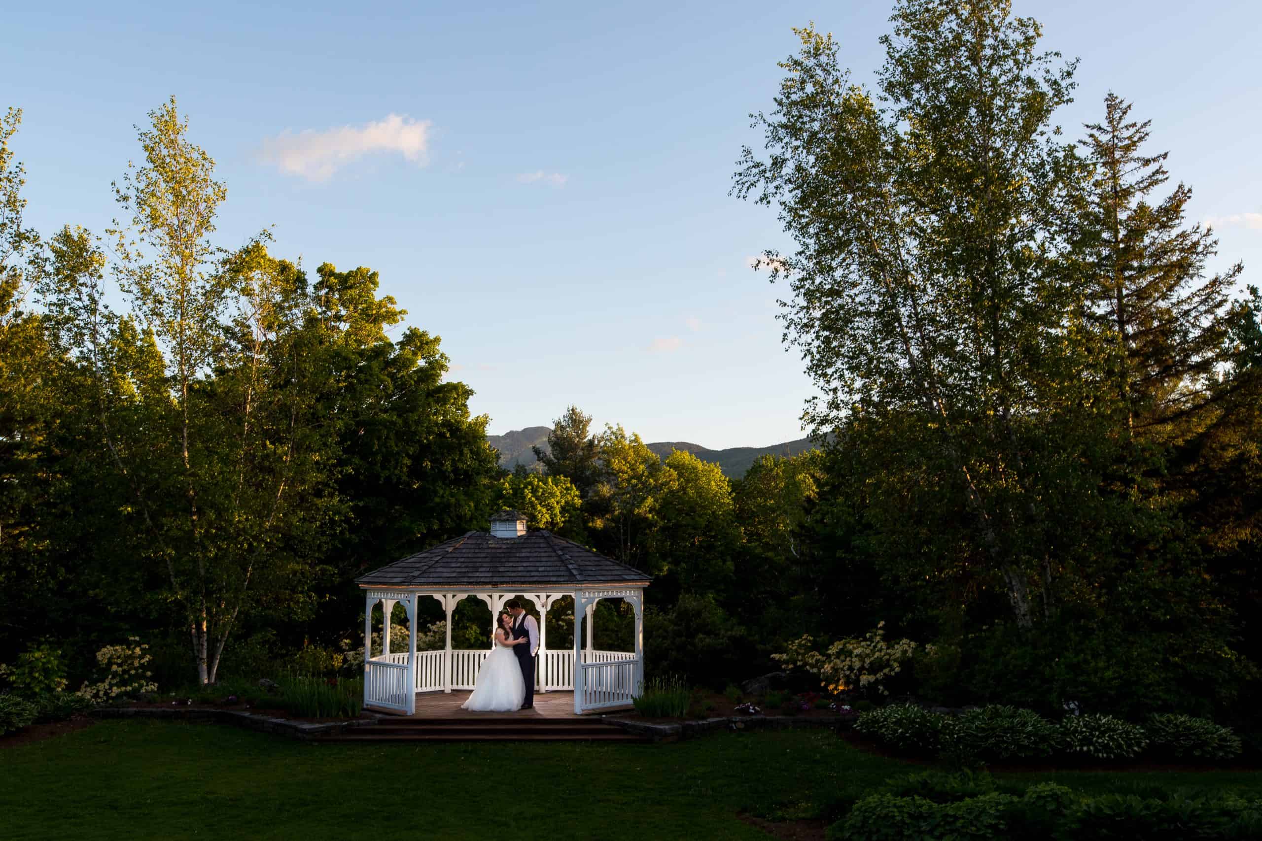 Summit Lodge - Summer Gazebo with Wedding Couple