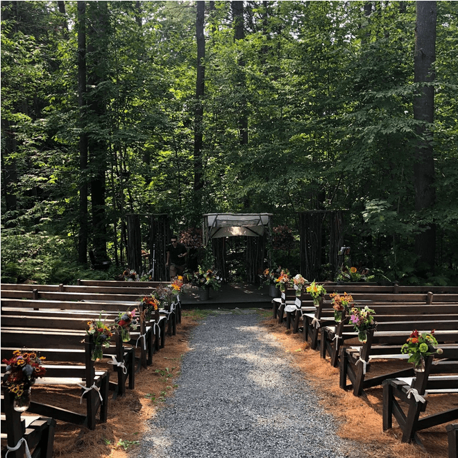 Inn at Weathersfield - Outdoor Wedding Setup