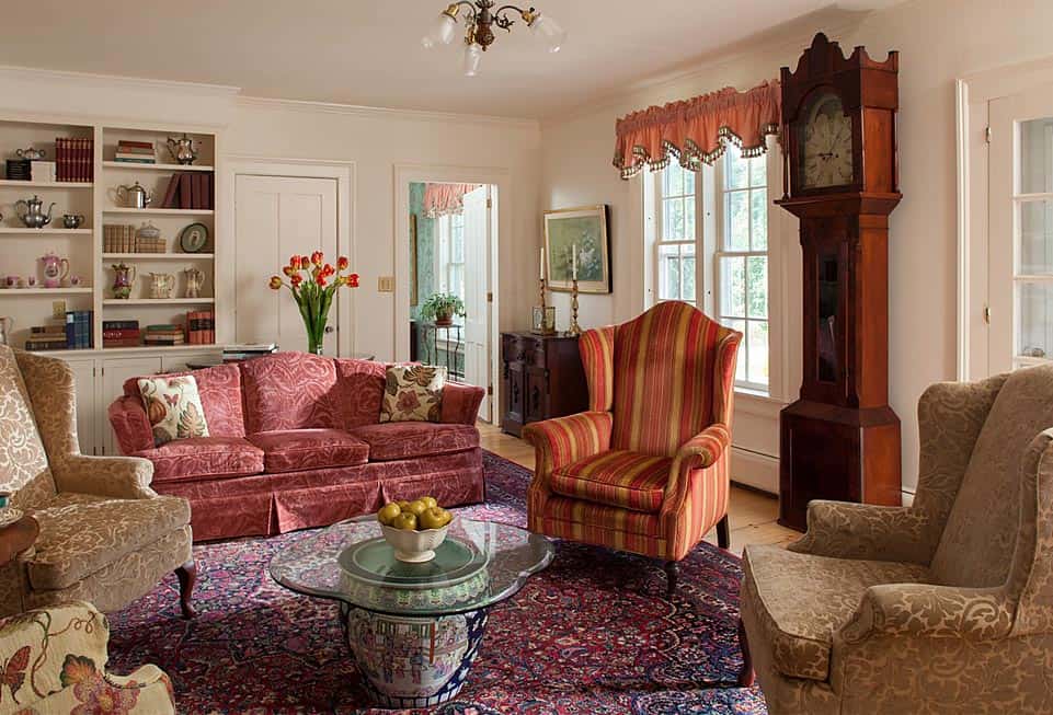 Inn at the Round Barn Farm - Sitting Room