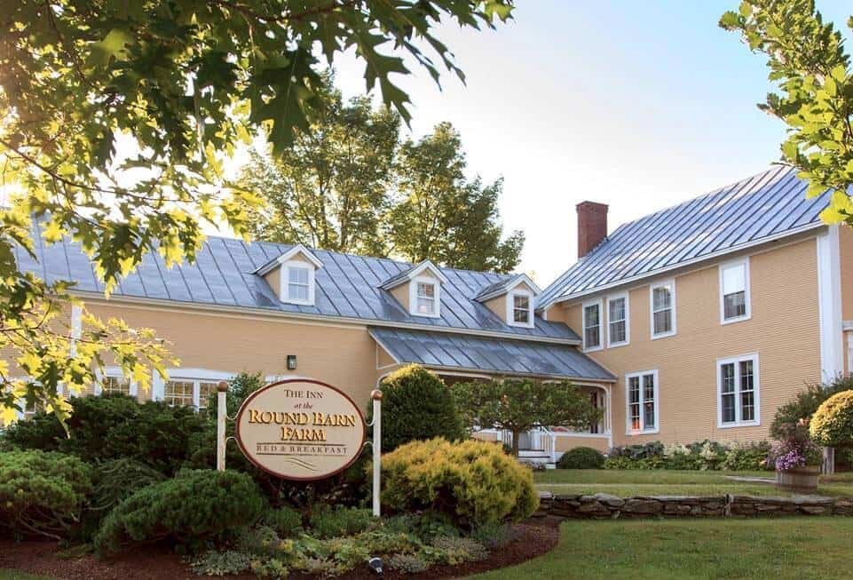 Inn at the Round Barn Farm - Summer Exterior with Sign