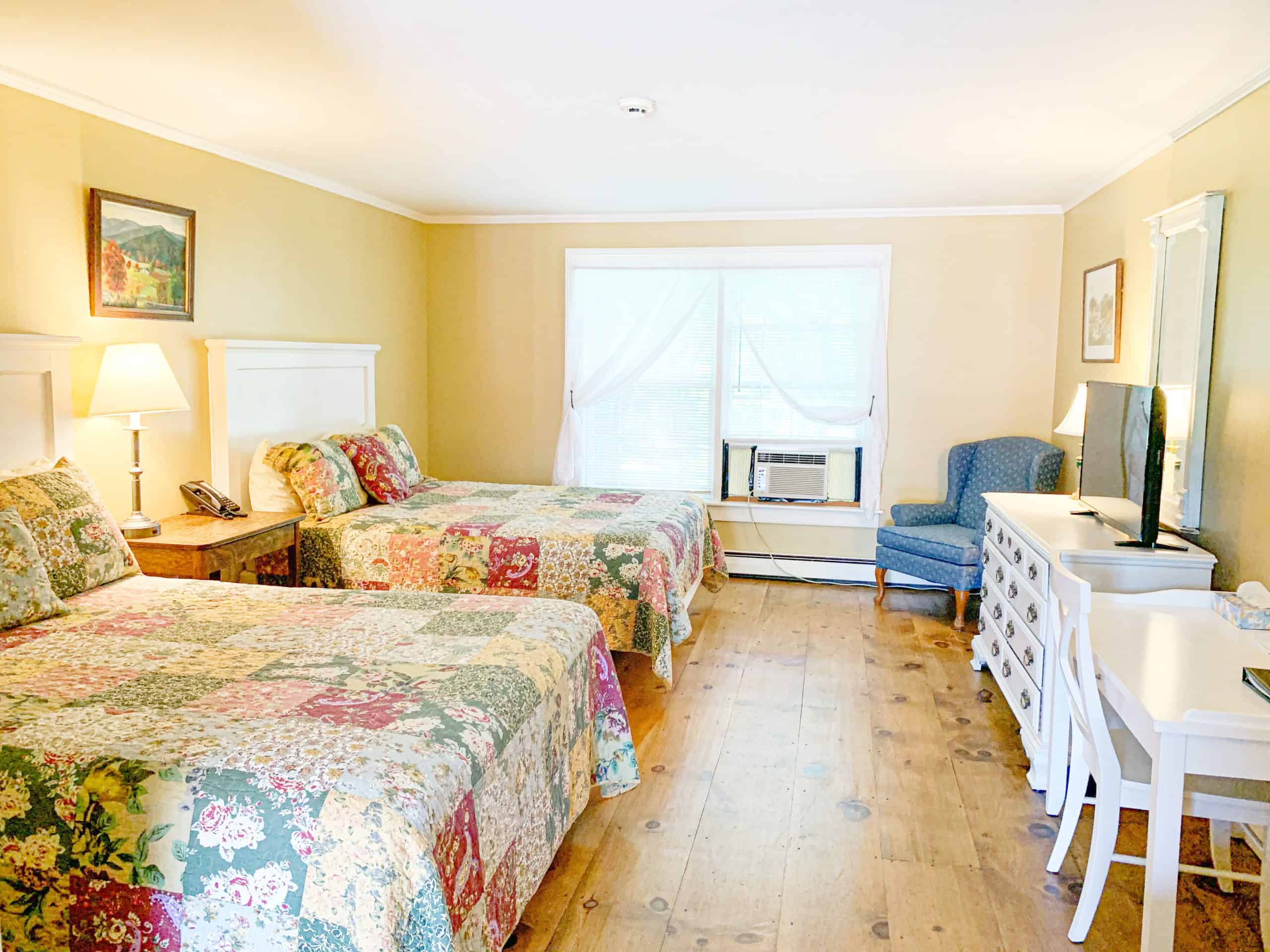 Quechee Inn at Marshland Farm - Two Queen Beds