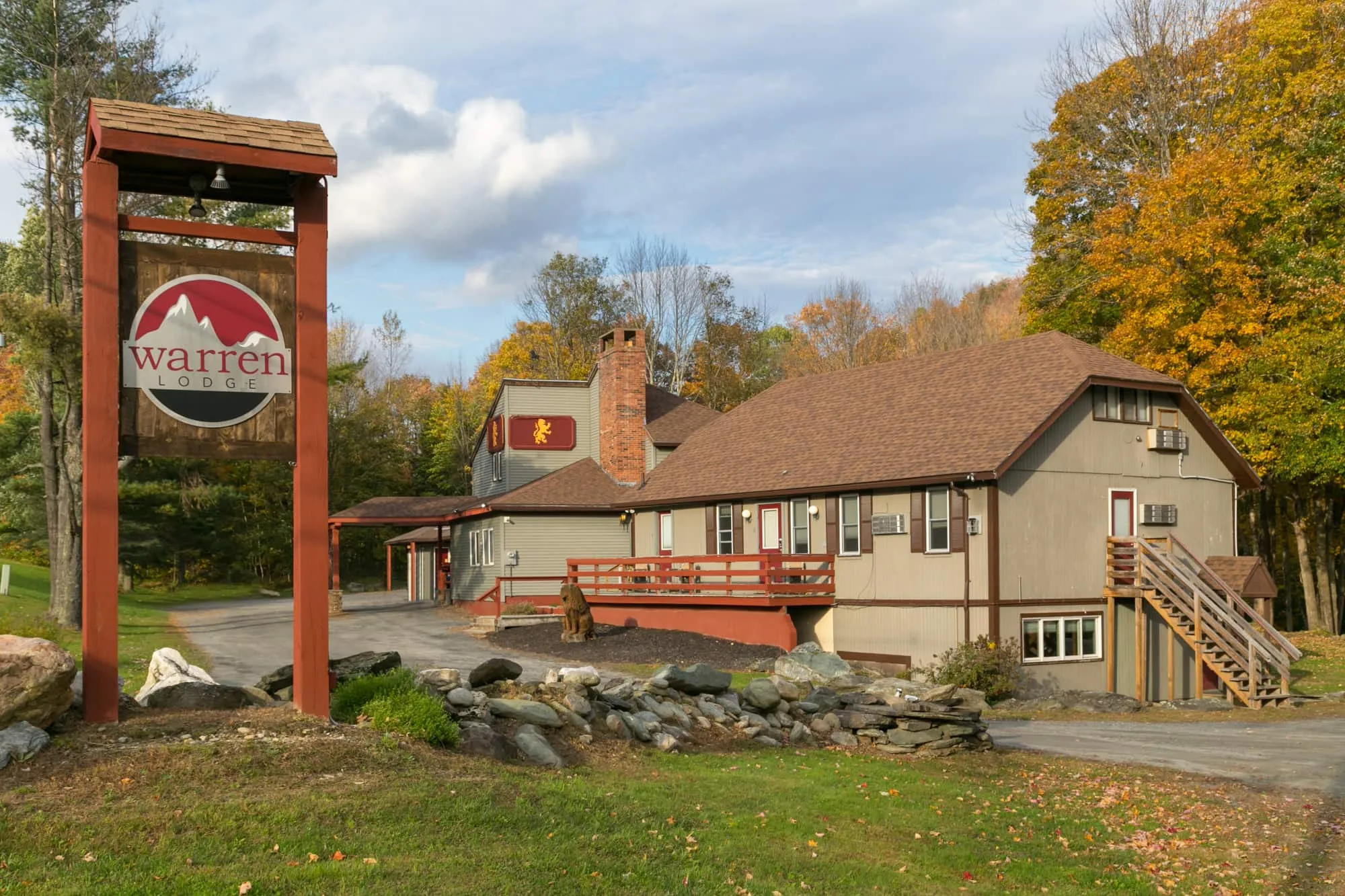 Warren Lodge - Fall Exterior Entrance with Sign