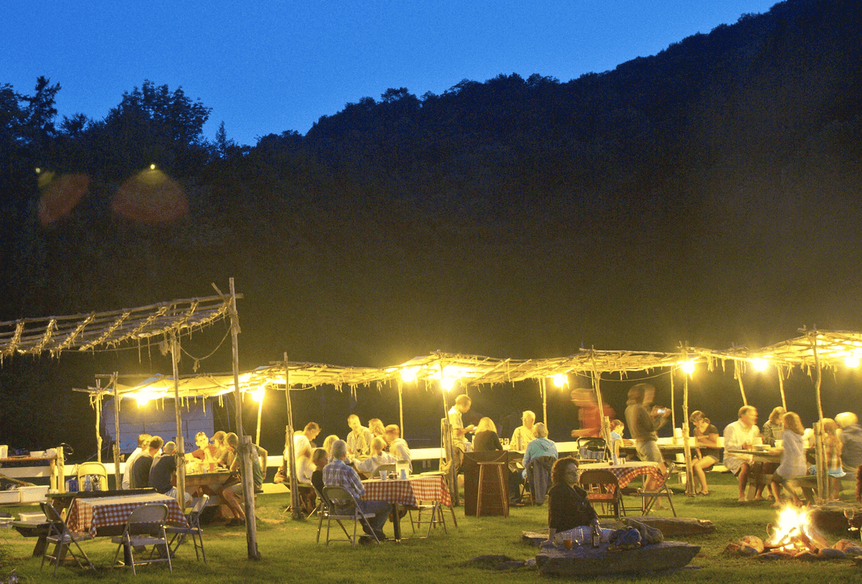 American Flatbread - Waitsfield Hearth - Outdoor Dining