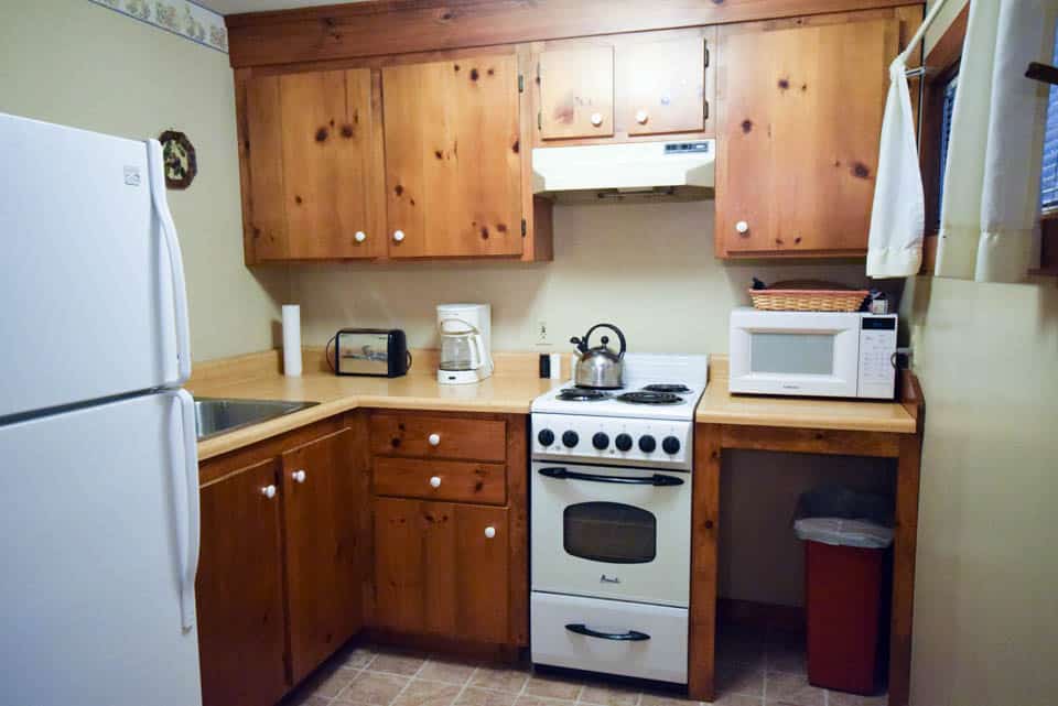 Stowe Cabins in the Woods - Kitchenette