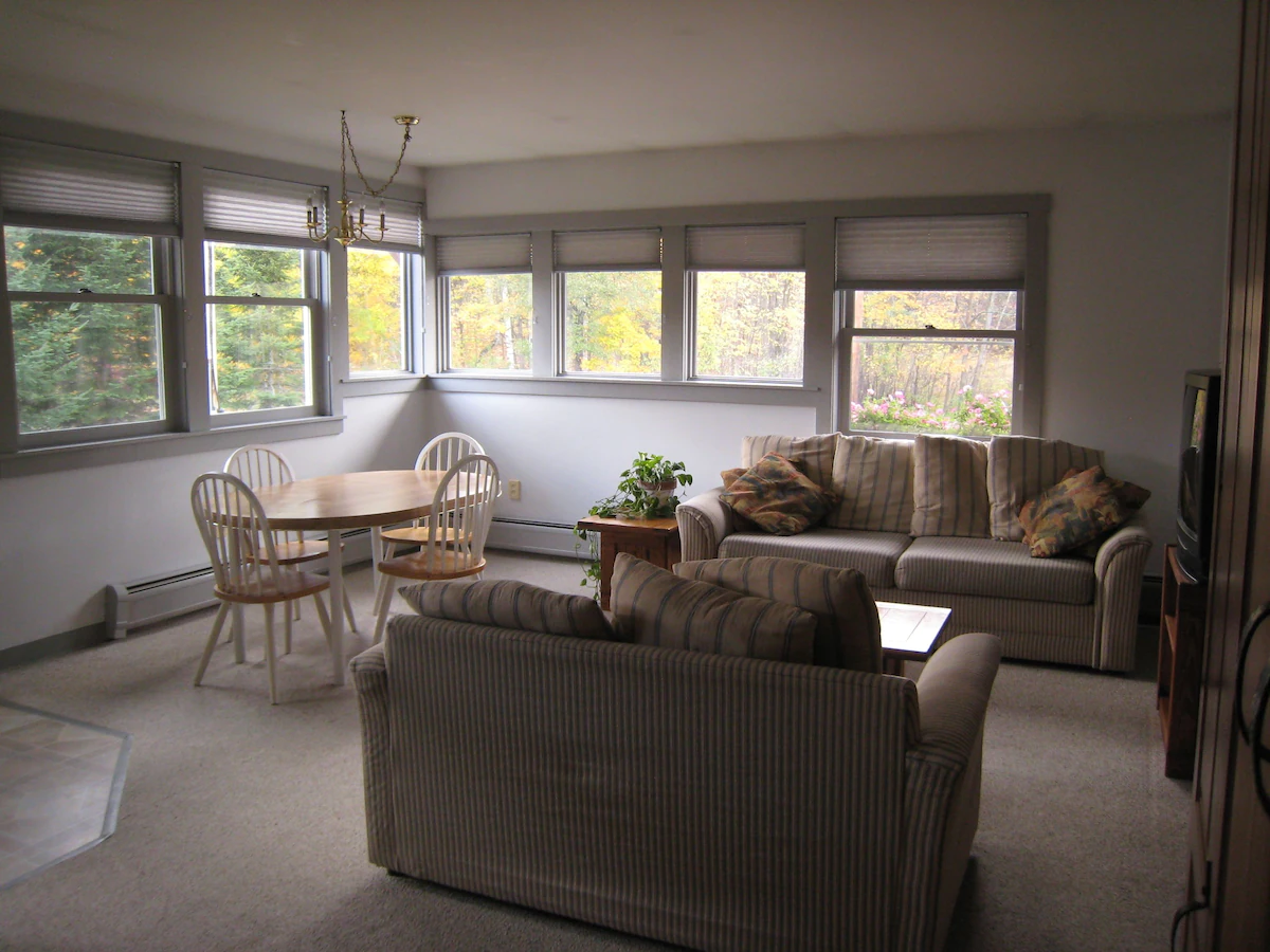 Sugar Lodge at Sugarbush - Condo Living Room