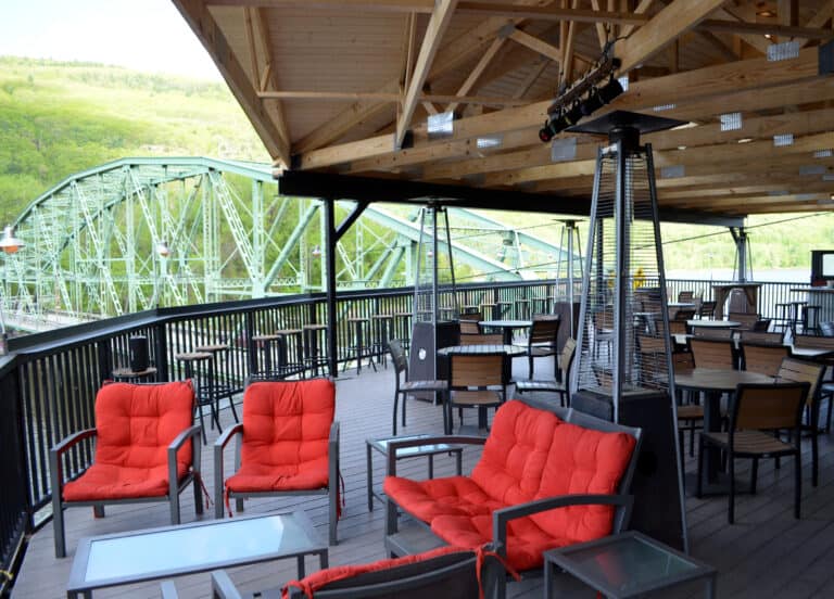 Whetstone Station - Outdoor Dining Area