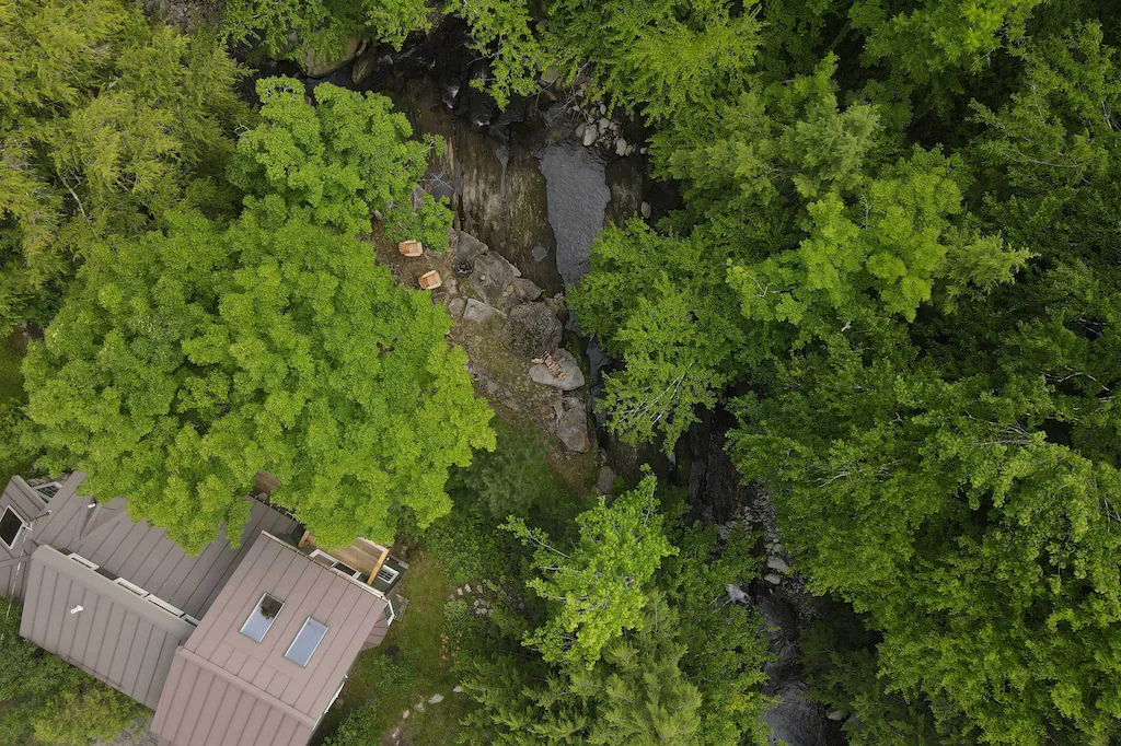 Beautiful Jay Peak Home Near Creek & Waterfalls Arial View w:swimming hole