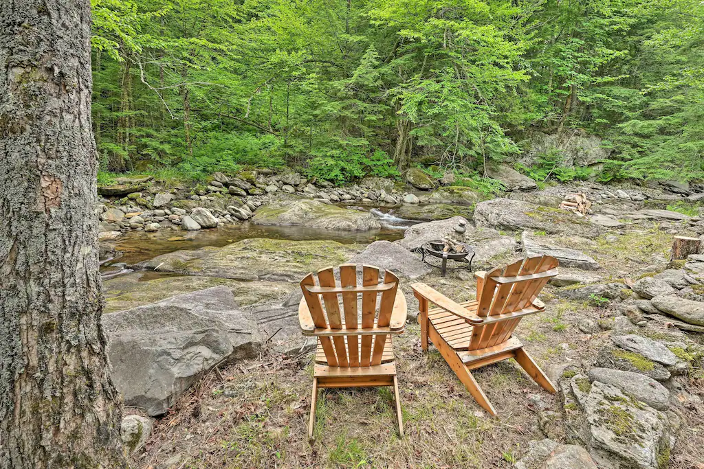 Beautiful Jay Peak Home Near Creek & Waterfalls Firepit Near Creek