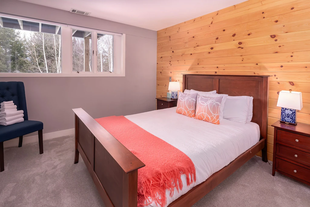 Classic Stowe Ski Chalet by RedAwning Guest Bedroom