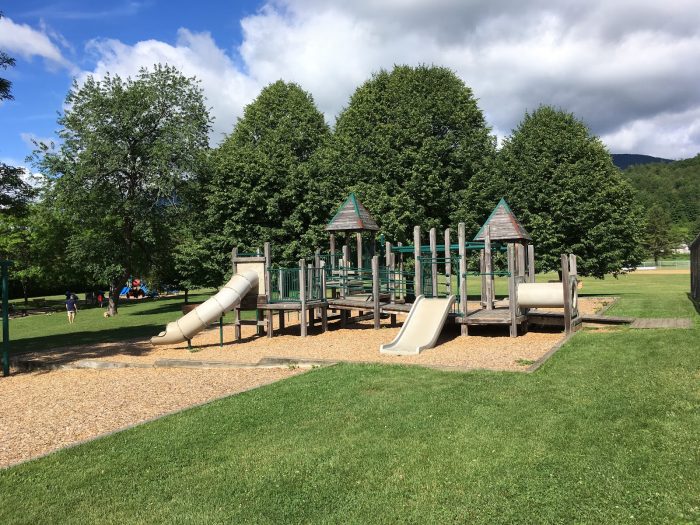 Dana L Thompson Memorial Park - Playground