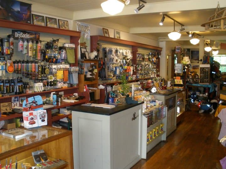 The Mountain Goat - Store Interior and Counter