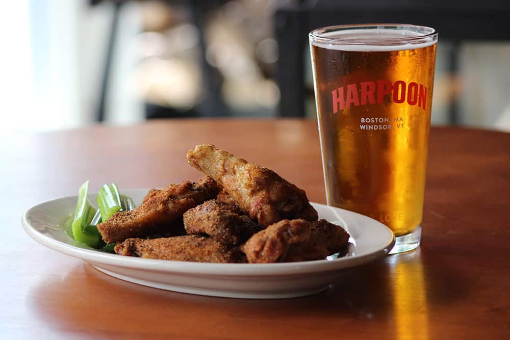 Harpoon Brewery - Wings and Beer